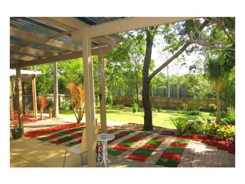 Sinnamon Park QLD 4073