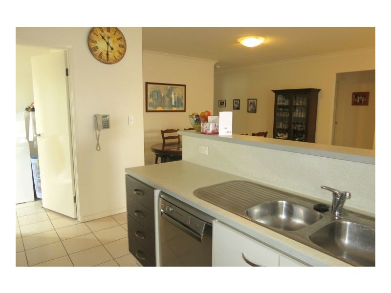 Mount Ommaney QLD 4074