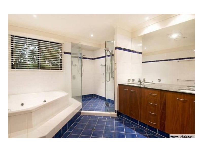 212 Westlake Drive, Westlake QLD 4074