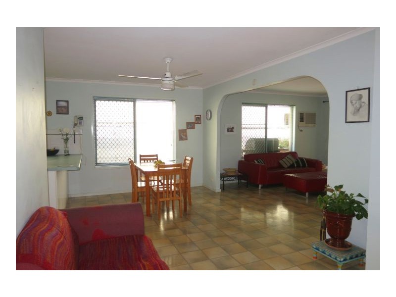 Jindalee QLD 4074