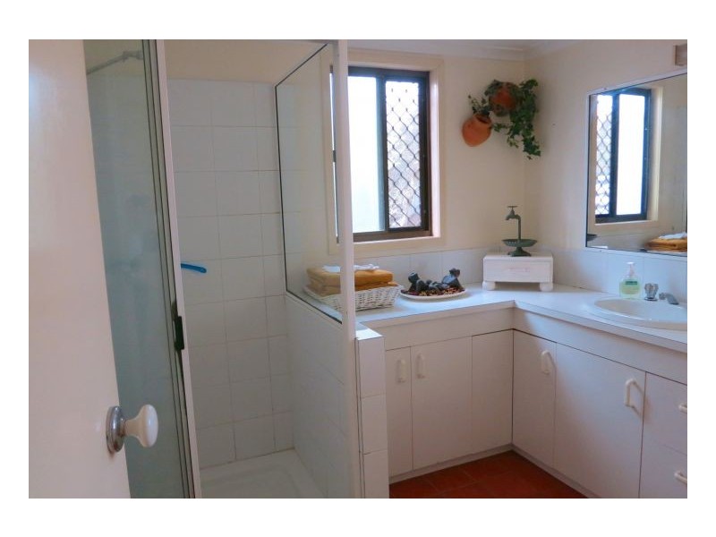 Jindalee QLD 4074