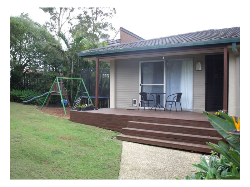 4 Spinnaker St, Jamboree Heights QLD 4074