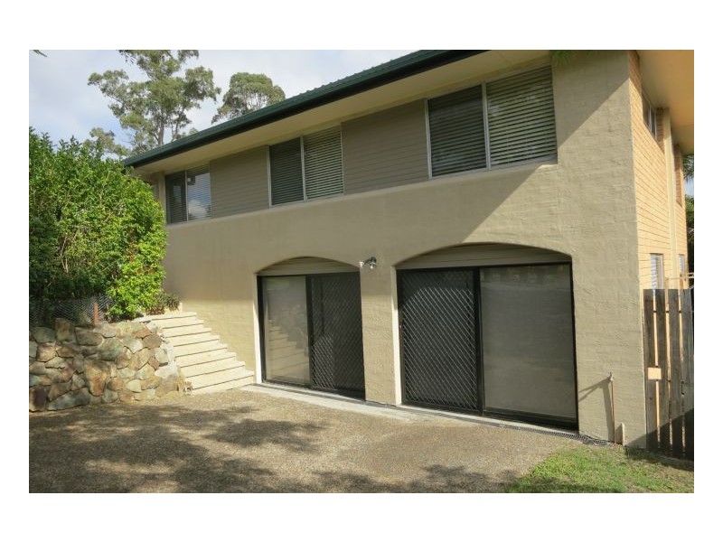 4 Spinnaker St, Jamboree Heights QLD 4074