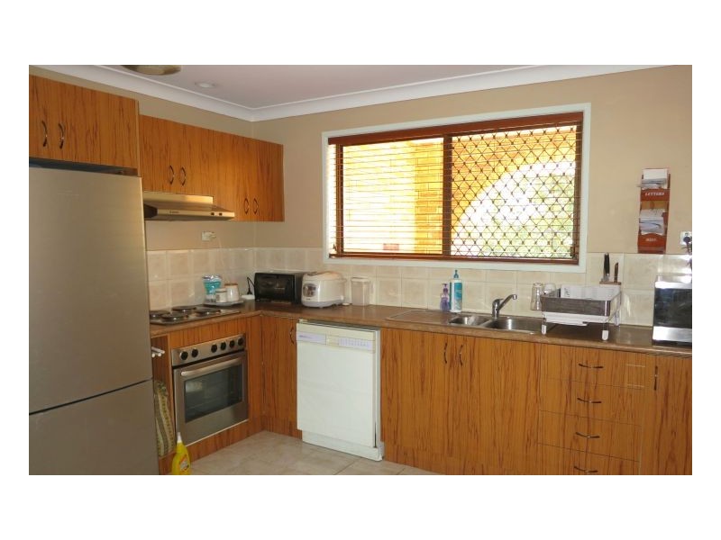 18 Ebrill St, Jamboree Heights QLD 4074