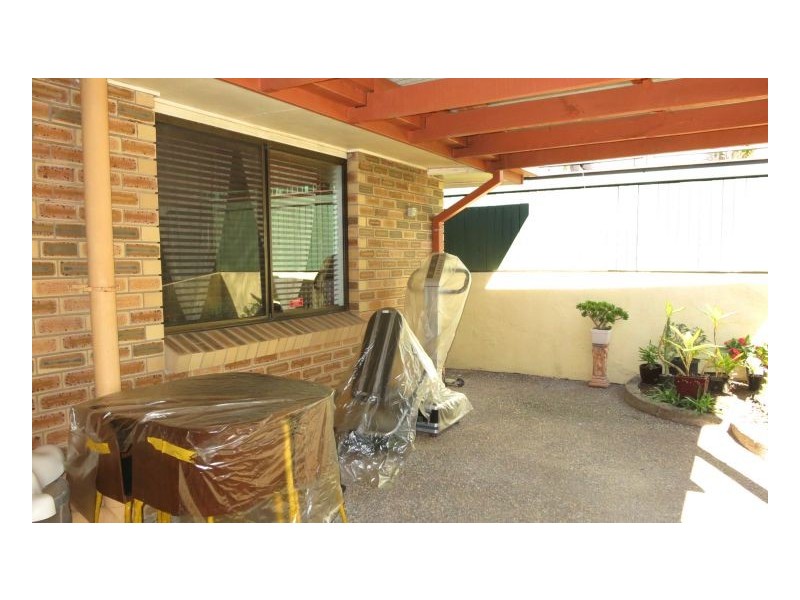 18 Ebrill St, Jamboree Heights QLD 4074