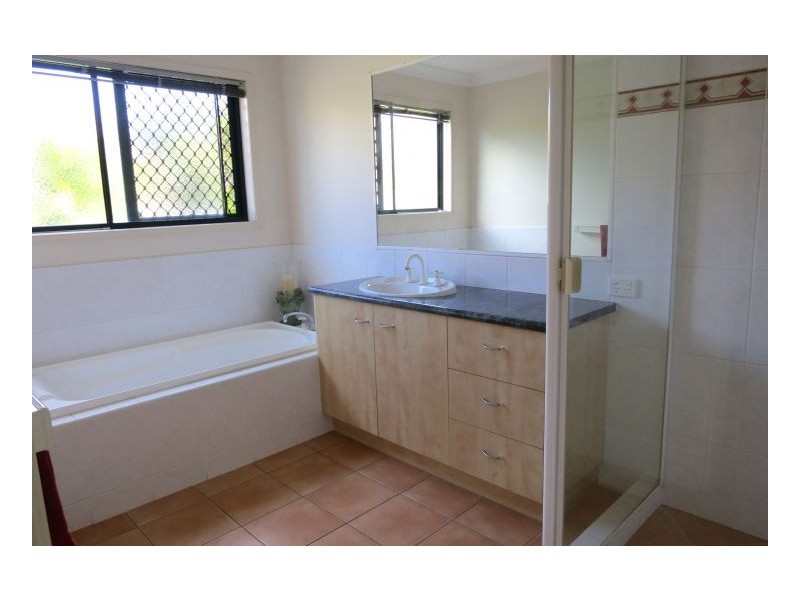 Sinnamon Park QLD 4073