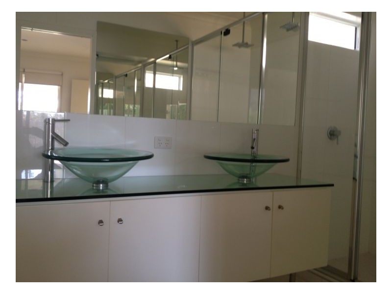 Seventeen Mile Rocks QLD 4073