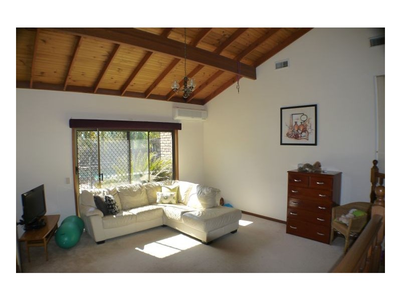 12 Alieda Court, Sinnamon Park QLD 4073