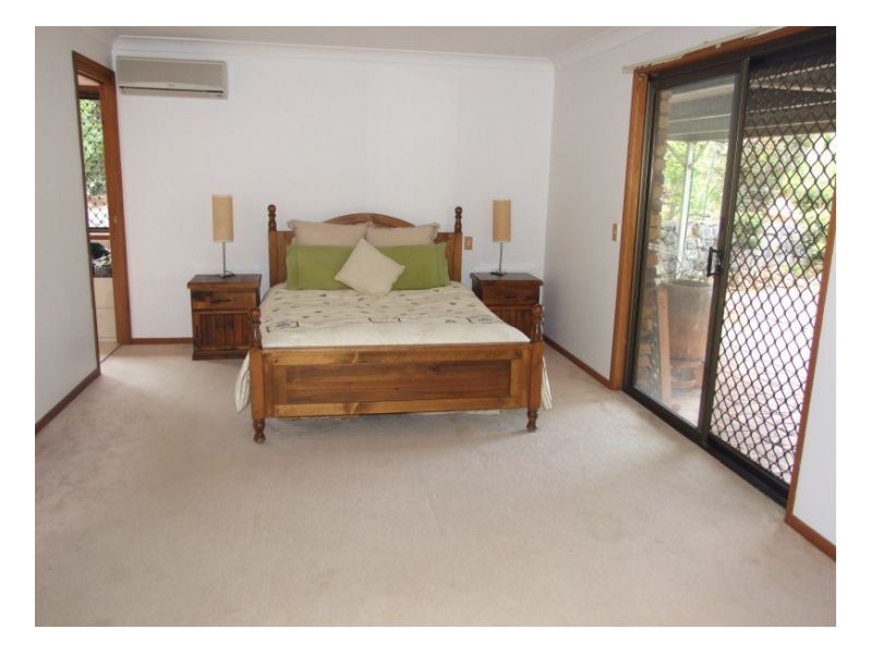 12 Alieda Court, Sinnamon Park QLD 4073