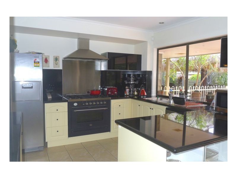 Westlake QLD 4074