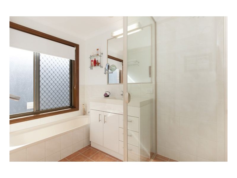 Mount Ommaney QLD 4074