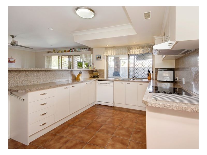 Sinnamon Park QLD 4073