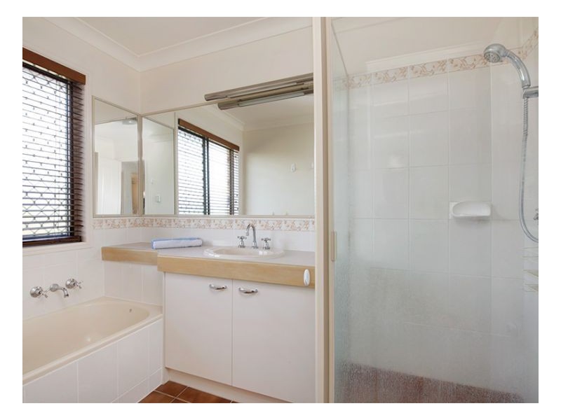 Sinnamon Park QLD 4073