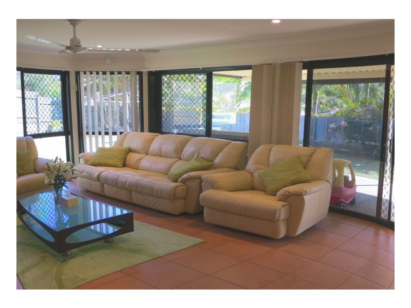 Sinnamon Park QLD 4073