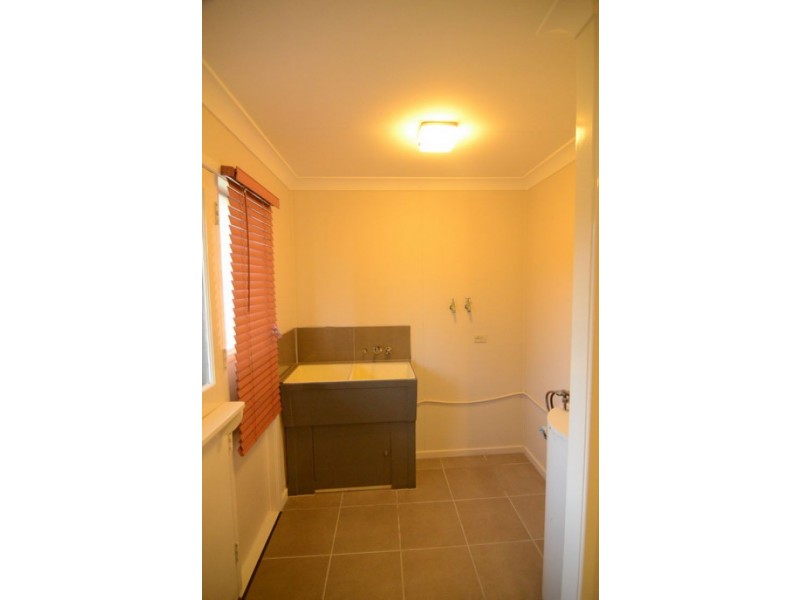 Jindalee QLD 4074