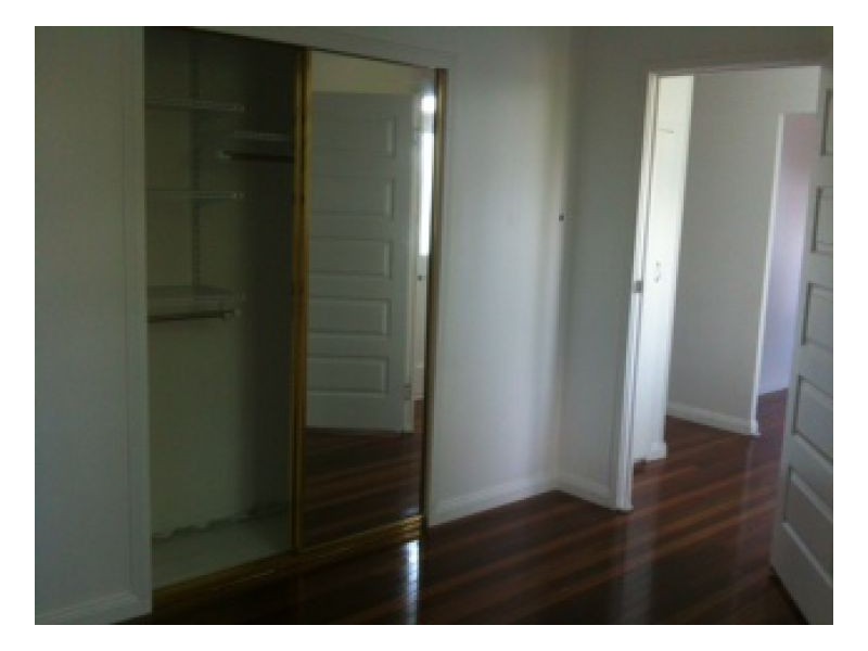 70 Wau Rd, Darra QLD 4076