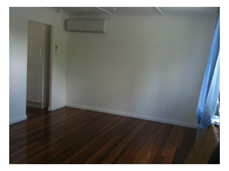 70 Wau Rd, Darra QLD 4076