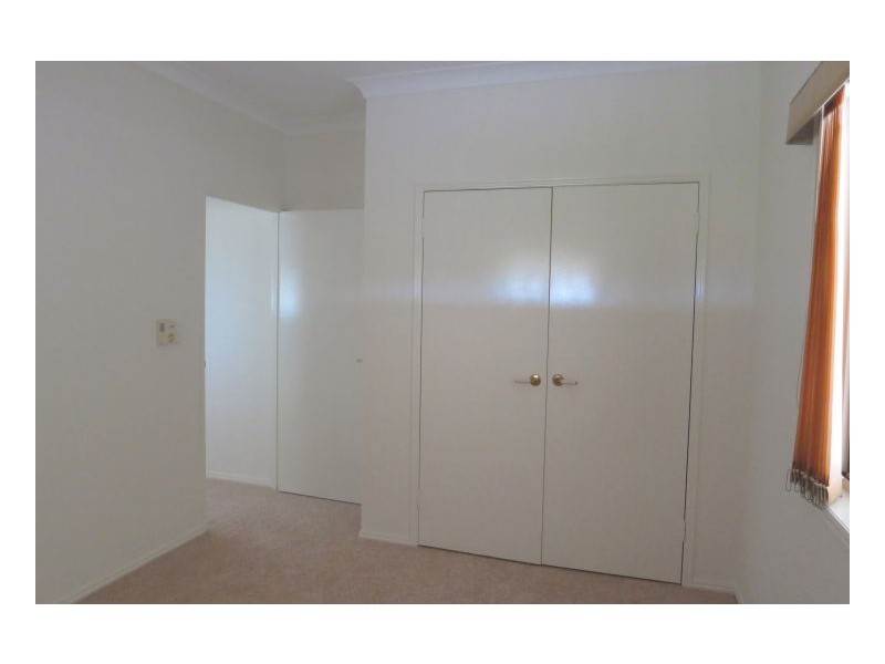 Sinnamon Park QLD 4073