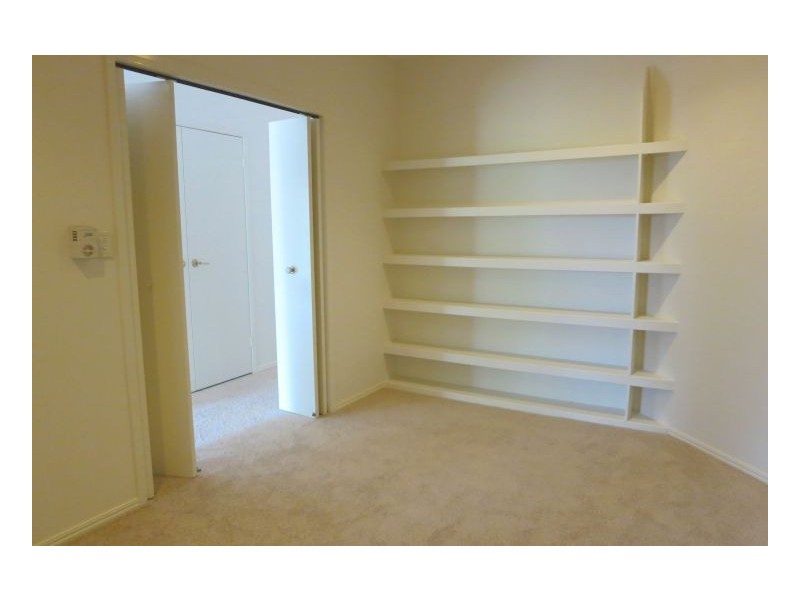 Sinnamon Park QLD 4073