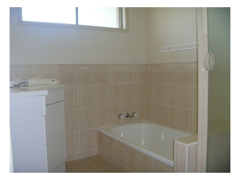 Jindalee QLD 4074