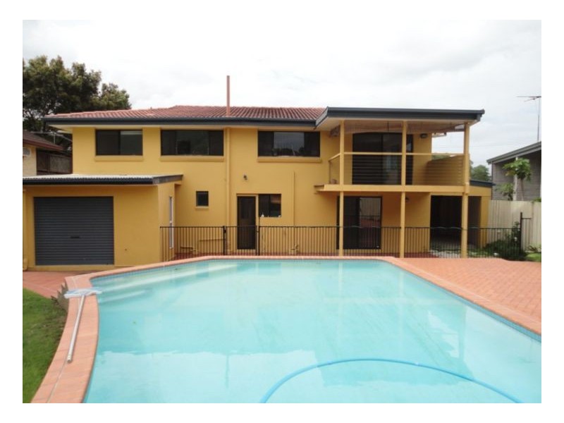 Jindalee QLD 4074