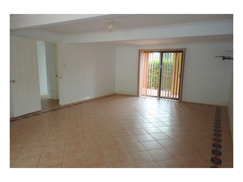 Jindalee QLD 4074