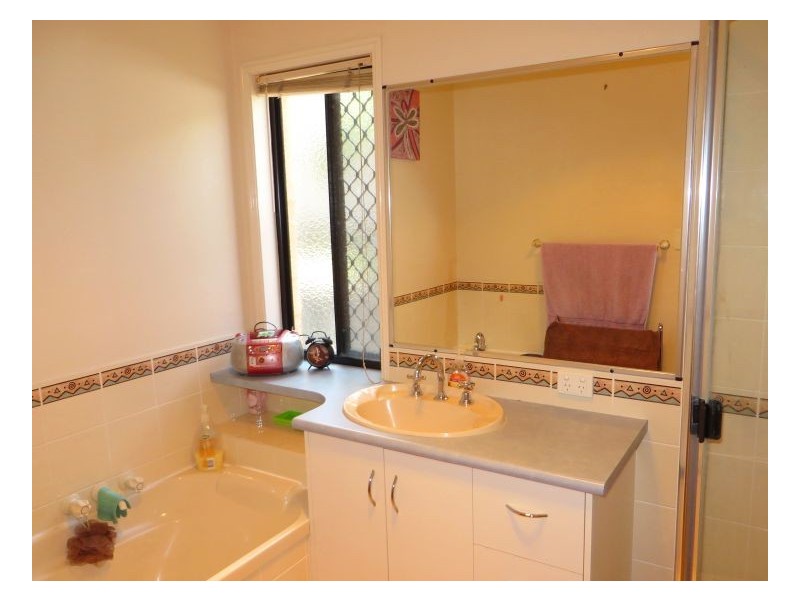 Sinnamon Park QLD 4073