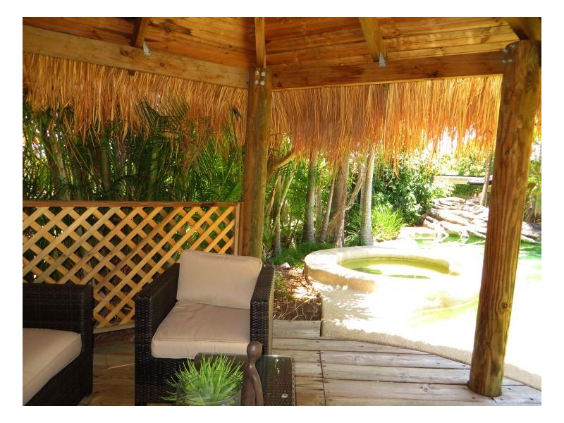 Mount Ommaney QLD 4074