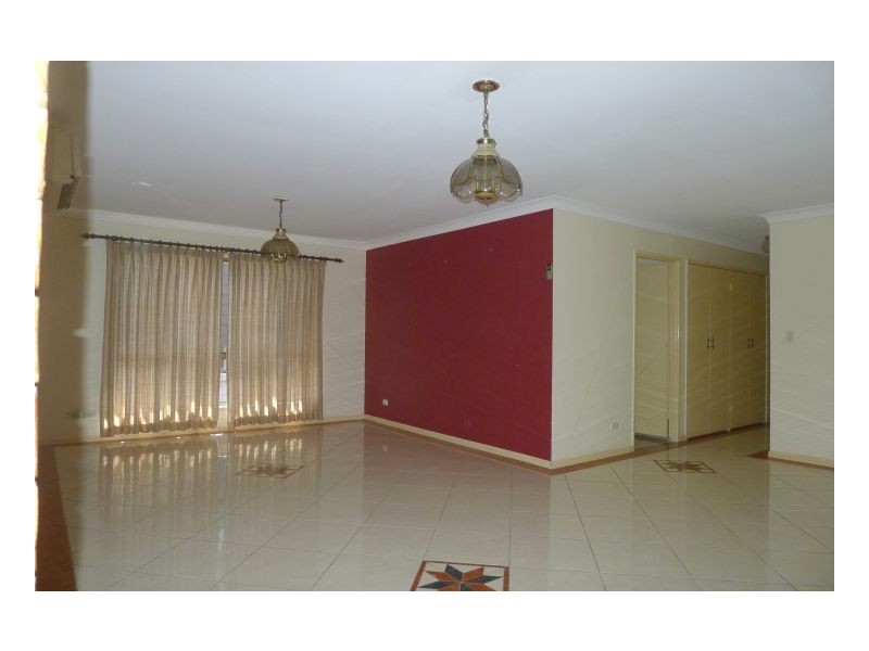 61 Sumners Rd, Jamboree Heights QLD 4074