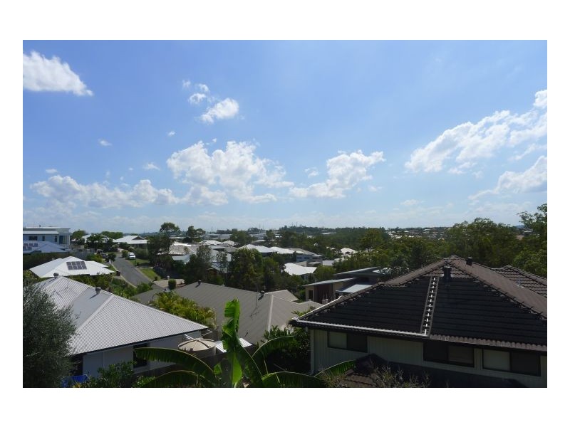 Seventeen Mile Rocks QLD 4073