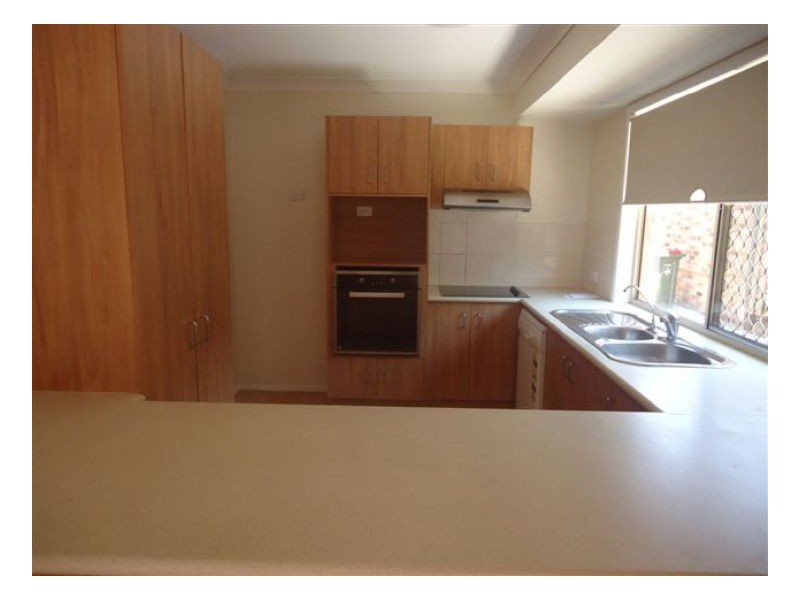 Seventeen Mile Rocks QLD 4073