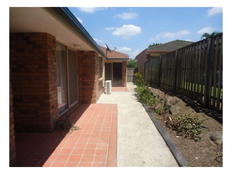 Seventeen Mile Rocks QLD 4073