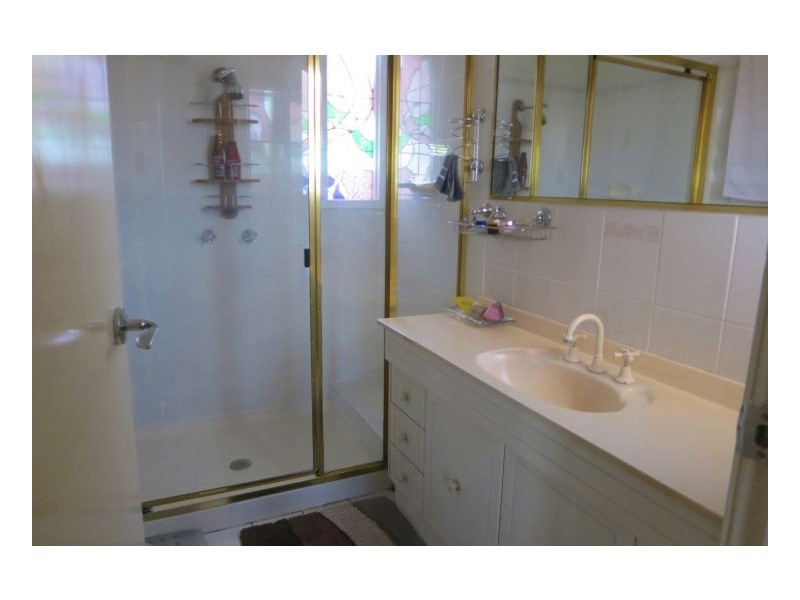 Jindalee QLD 4074