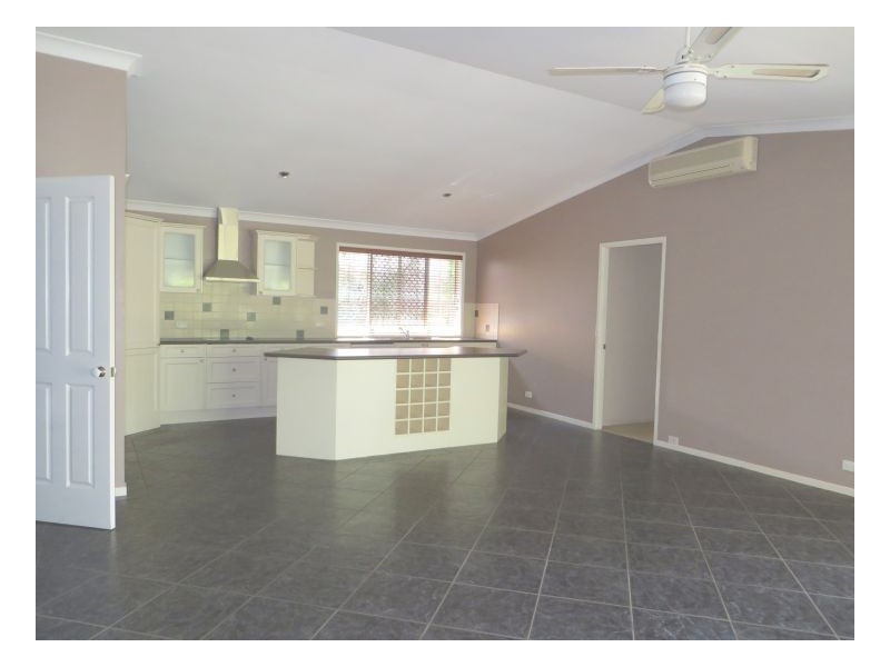 Sinnamon Park QLD 4073