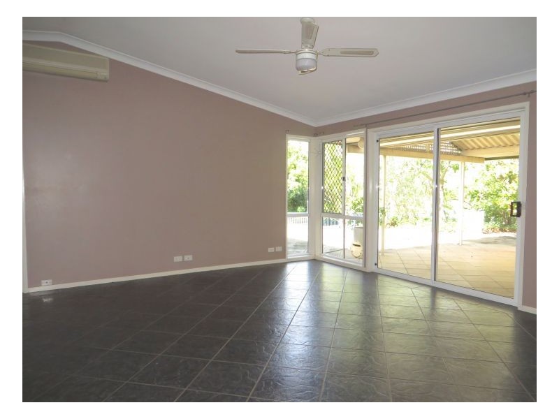 Sinnamon Park QLD 4073