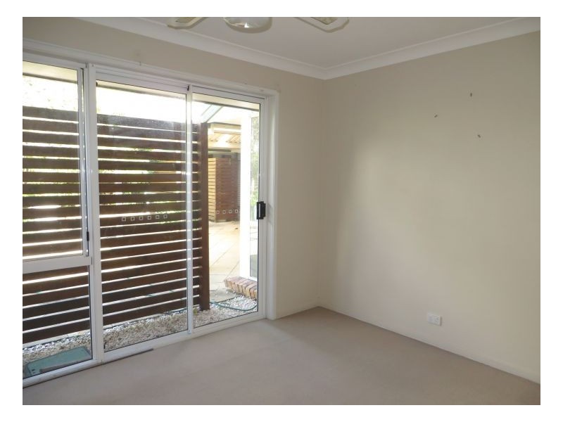 Sinnamon Park QLD 4073