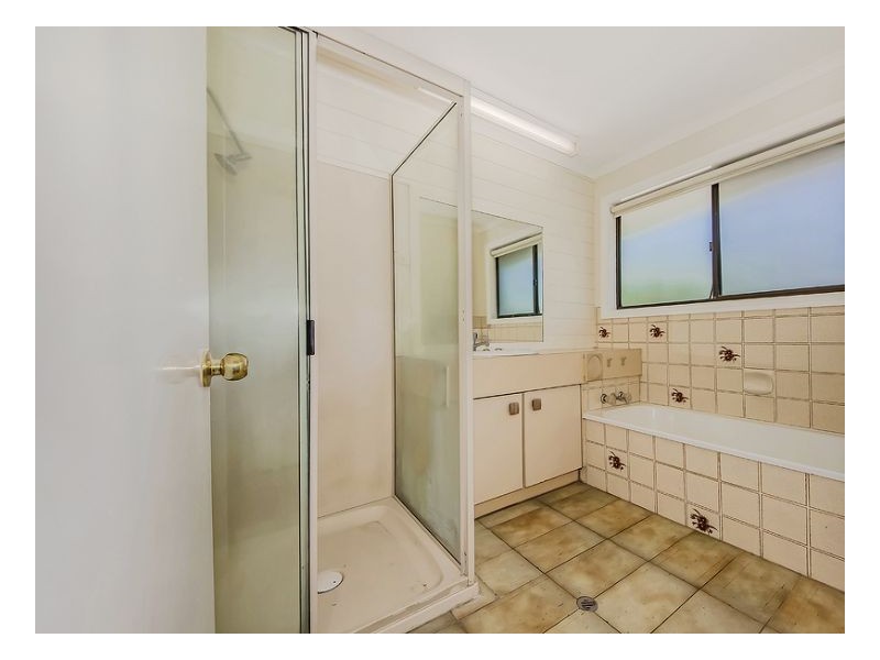 Mount Ommaney QLD 4074