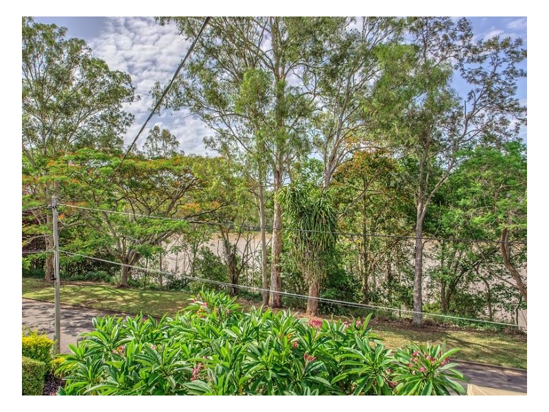 Jindalee QLD 4074