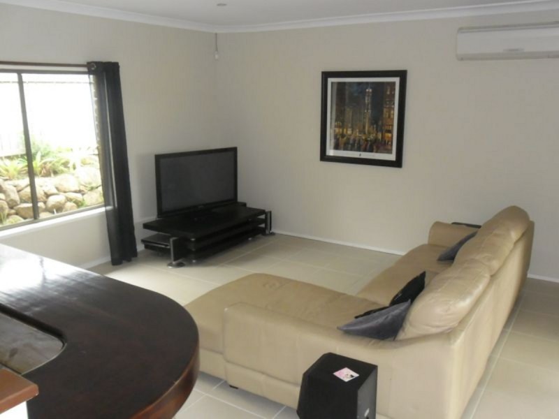 30 Congo Street, Westlake QLD 4074