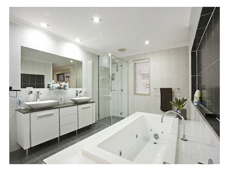Sinnamon Park QLD 4073