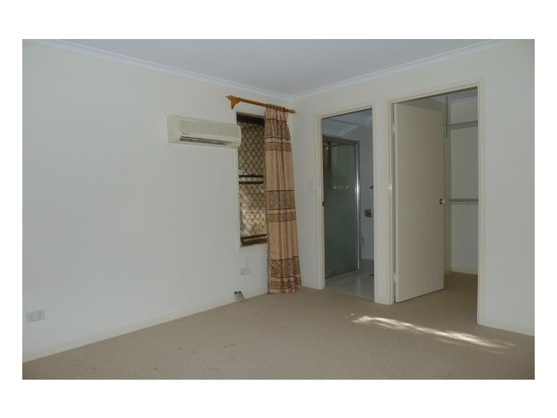 Sinnamon Park QLD 4073