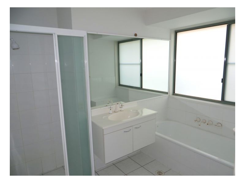 Sinnamon Park QLD 4073