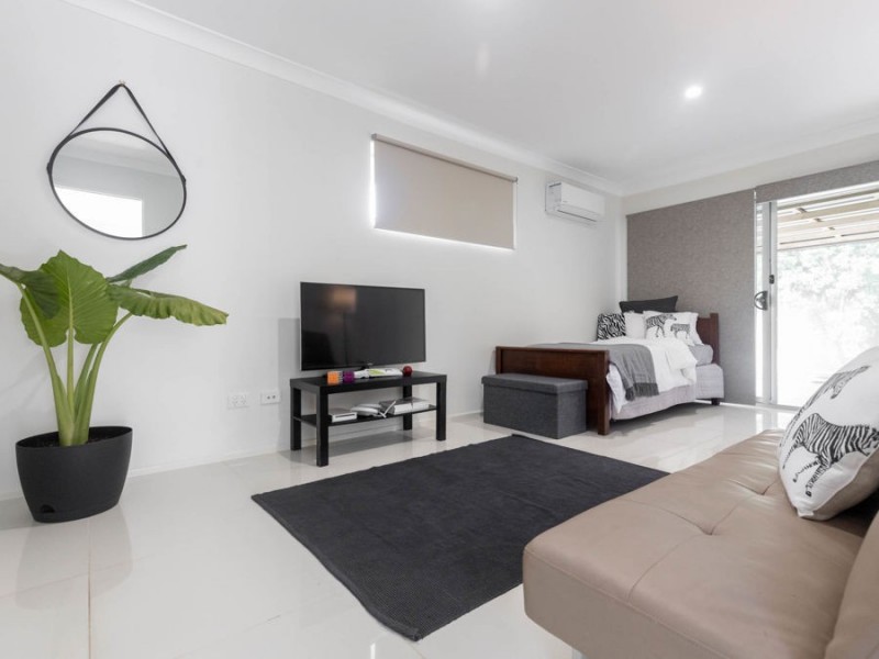 31 Kooringal Drive, Jindalee QLD 4074