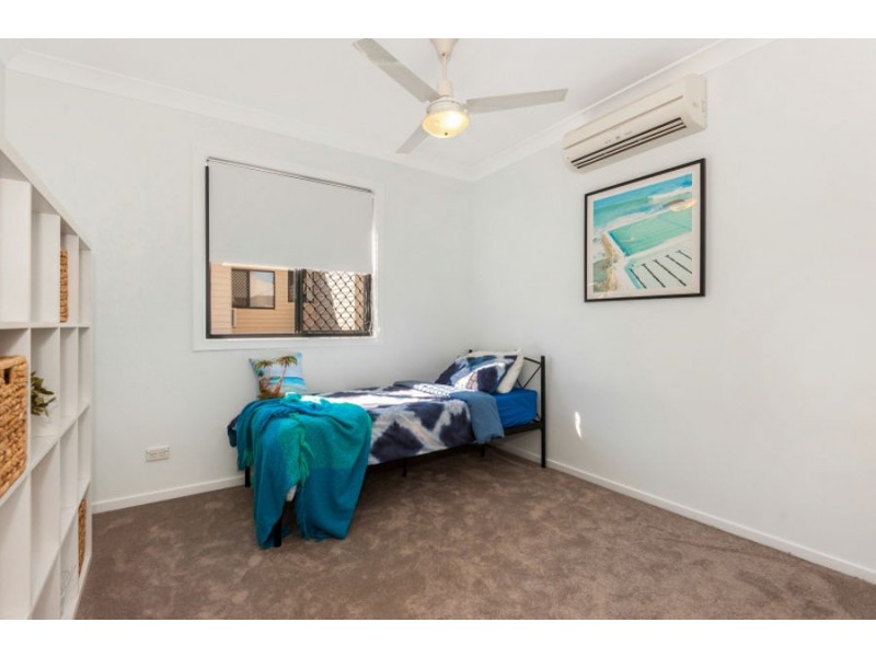 2/34 QUERRIN STREET, Yeronga QLD 4104