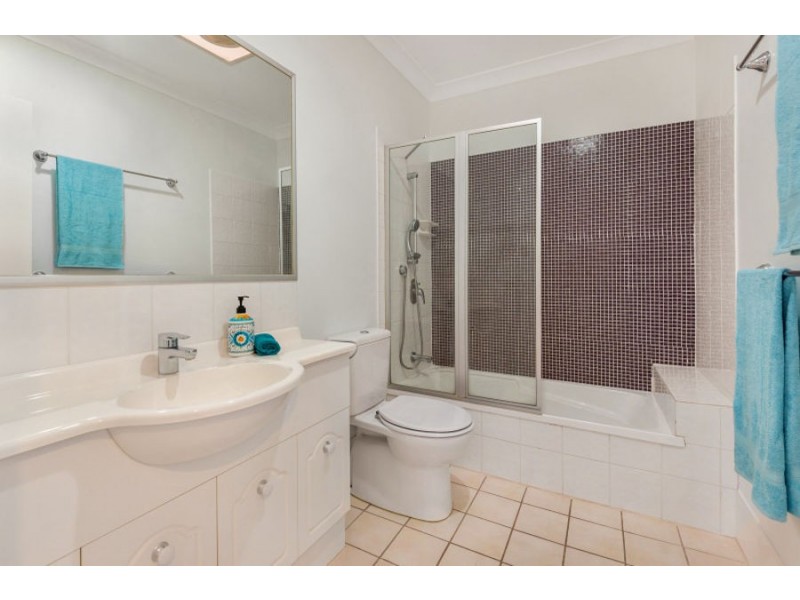 2/34 QUERRIN STREET, Yeronga QLD 4104
