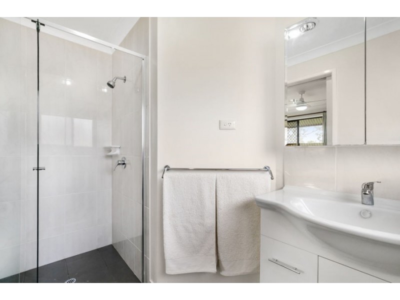 88 Riverhills Road, Middle Park QLD 4074