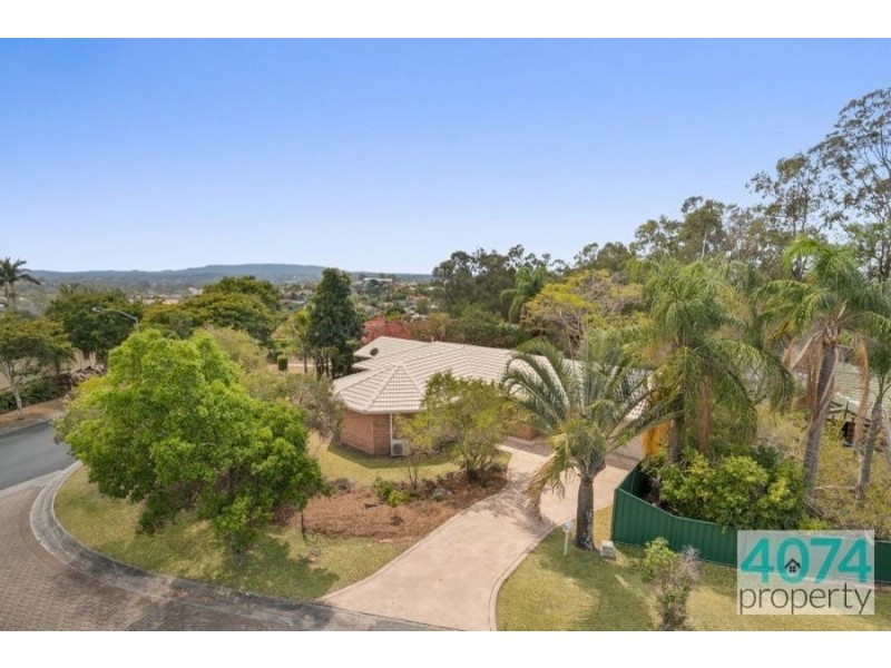 2 Elm Close, Sinnamon Park QLD 4073