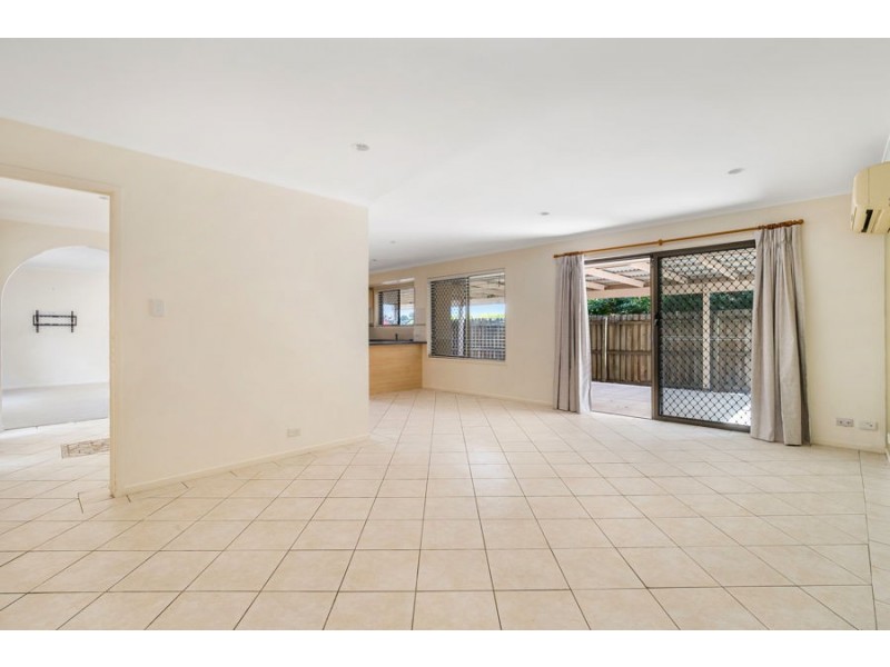 1 Fyne Street, Middle Park QLD 4074