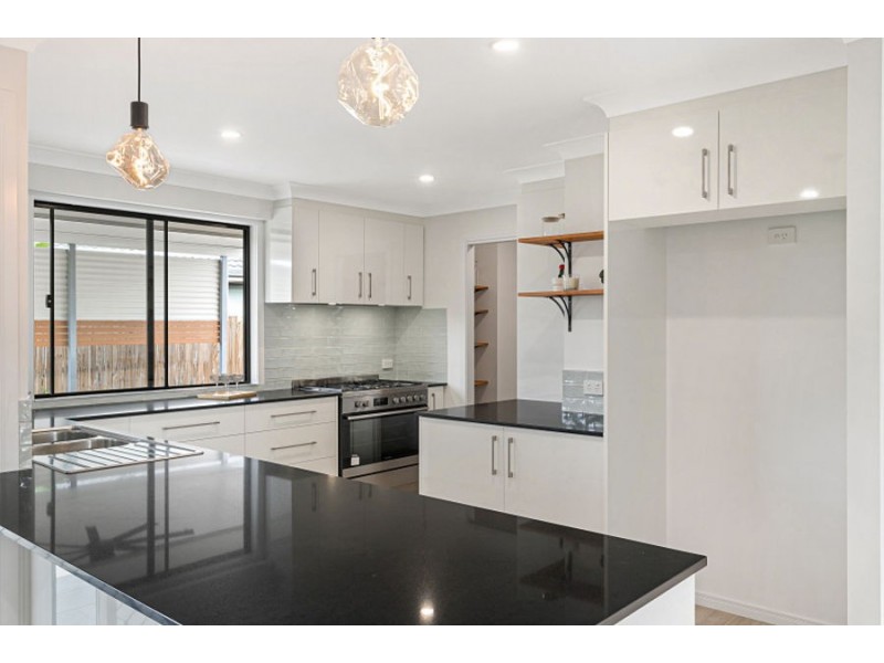 25 Tahoe Street, Riverhills QLD 4074