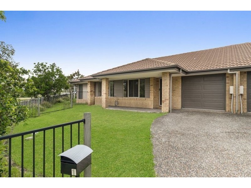 1/6 Oakmoss Drive, Springfield Lakes QLD 4300